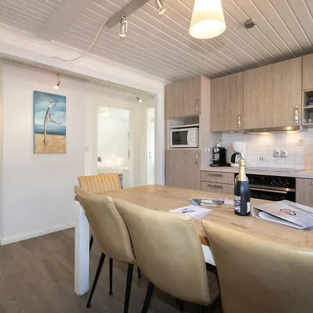 Haus Roseneck App.4 Апартаменты